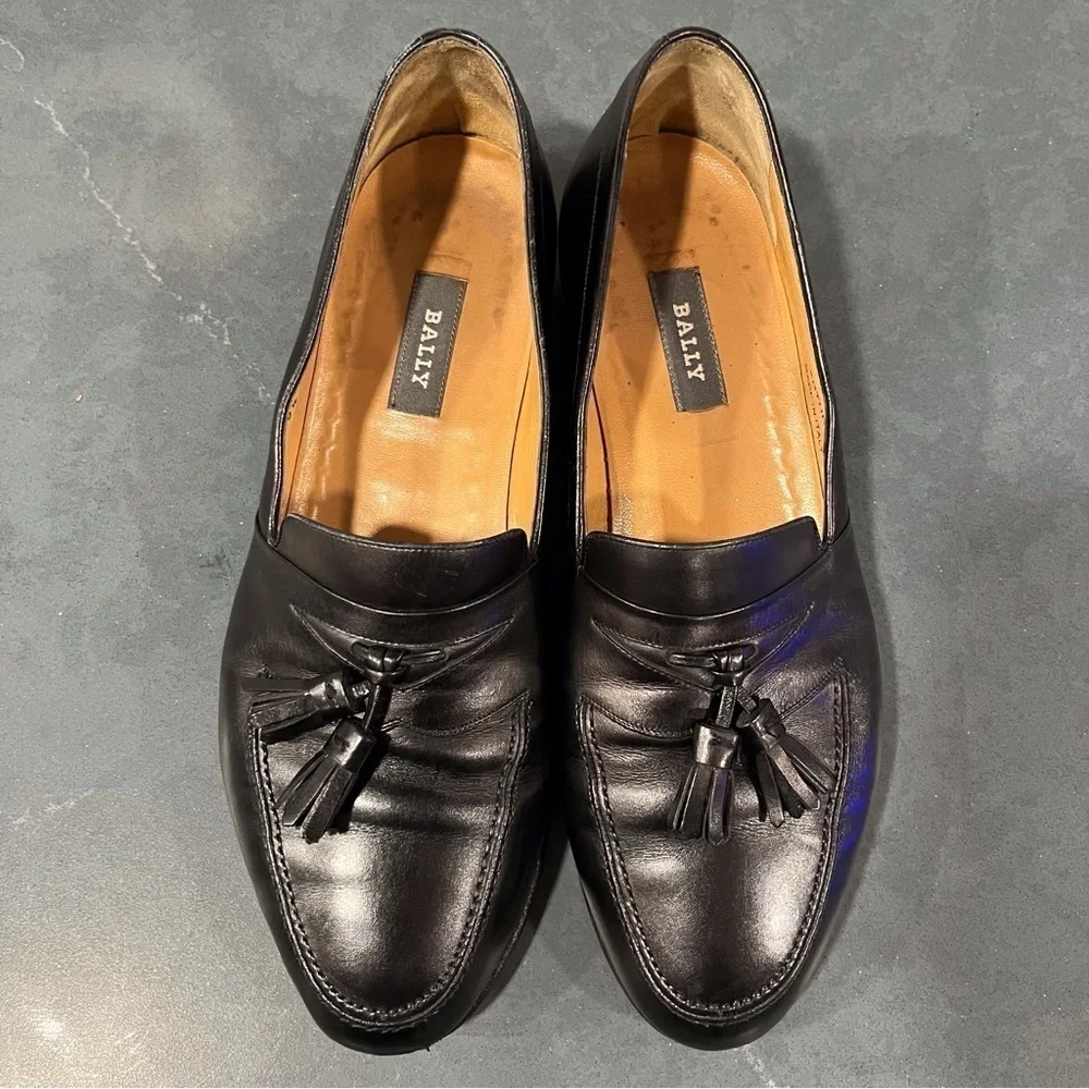 Bally men’s sz 9.5 Arturo black leather tassel loafers